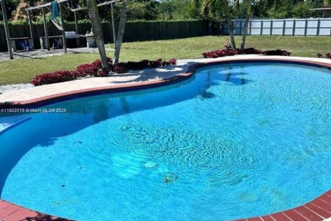 House in Homestead, Florida 3 bedrooms, 182.83 sq.m. № 1752273 - photo 4