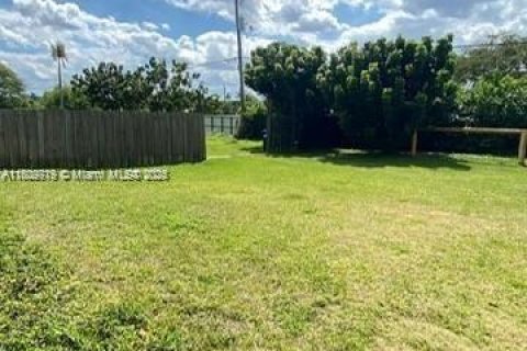 Villa ou maison à vendre à Homestead, Floride: 3 chambres, 182.83 m2 № 1752273 - photo 15