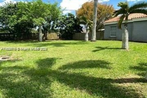 Villa ou maison à vendre à Homestead, Floride: 3 chambres, 182.83 m2 № 1752273 - photo 18