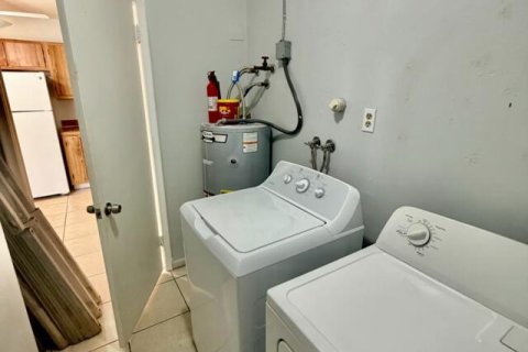 Adosado en venta en West Palm Beach, Florida, 3 dormitorios, 106.84 m2 № 2419479 - foto 22