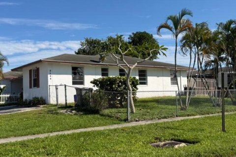 Adosado en venta en West Palm Beach, Florida, 3 dormitorios, 106.84 m2 № 2419479 - foto 30