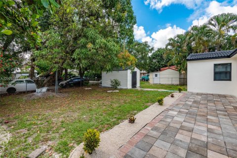 Casa en venta en Hollywood, Florida, 3 dormitorios, 122.82 m2 № 2177834 - foto 26