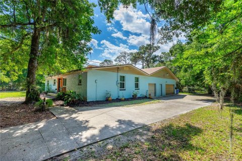 House in Port Orange, Florida 4 bedrooms, 268.3 sq.m. № 1687843 - photo 3