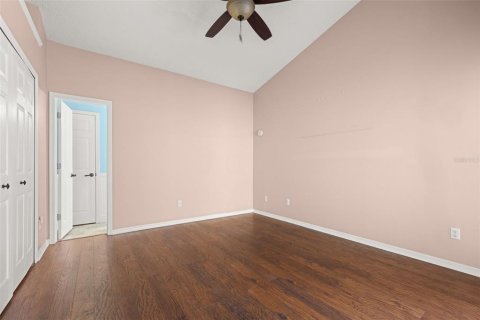 Villa ou maison à louer à Orlando, Floride: 3 chambres, 122.07 m2 № 2396630 - photo 19