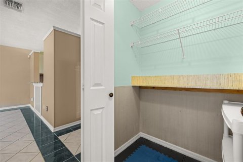 Villa ou maison à louer à Orlando, Floride: 3 chambres, 122.07 m2 № 2396630 - photo 12