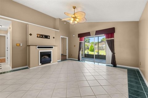 Villa ou maison à louer à Orlando, Floride: 3 chambres, 122.07 m2 № 2396630 - photo 9