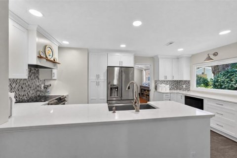 Villa ou maison à vendre à Gainesville, Floride: 4 chambres, 193.52 m2 № 2418667 - photo 19