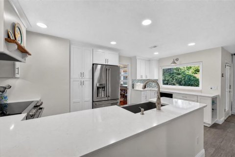 Villa ou maison à vendre à Gainesville, Floride: 4 chambres, 193.52 m2 № 2418667 - photo 18