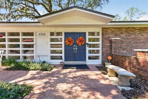 Villa ou maison à vendre à Gainesville, Floride: 4 chambres, 193.52 m2 № 2418667 - photo 4