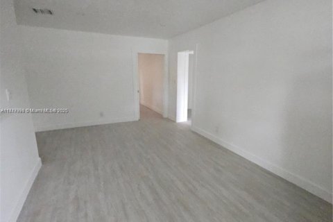 Villa ou maison à vendre à Pompano Beach, Floride: 4 chambres, 96.25 m2 № 1845801 - photo 24