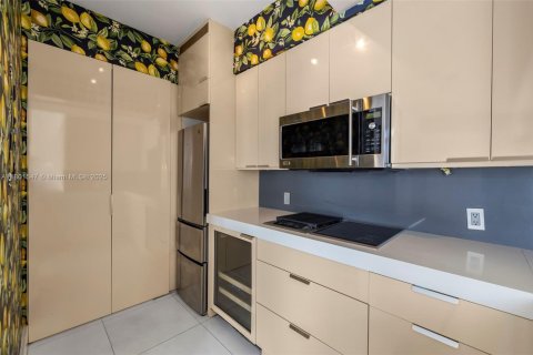 Condominio en venta en Miami, Florida, 1 dormitorio, 71.53 m2 № 1864234 - foto 7