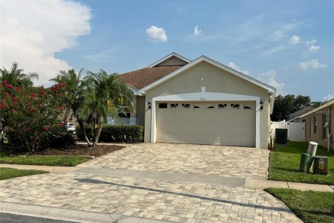 Casa en venta en Orlando, Florida, 4 dormitorios, 161.84 m2 № 1792261 - foto 1