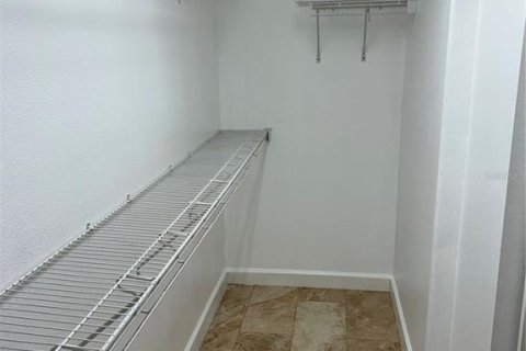 Casa en venta en Orlando, Florida, 4 dormitorios, 161.84 m2 № 1792261 - foto 15
