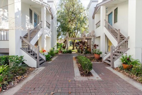 Condominio en Safety Harbor, Florida, 2 dormitorios  № 2106111