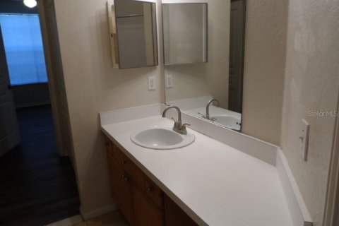 Copropriété à louer à Tampa, Floride: 1 chambre, 79.06 m2 № 2419797 - photo 13