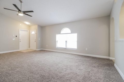 Casa en alquiler en Orlando, Florida, 3 dormitorios, 120.03 m2 № 1893709 - foto 4