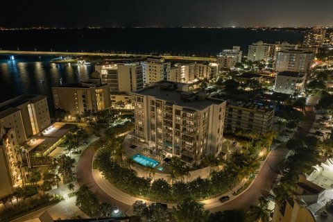 Купить кондоминиум в Сарасота, Флорида 9 комнат, 237.83м2, № 1565269 - фото 2