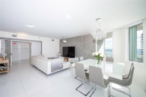 Купить кондоминиум в Майами-Бич, Флорида 3 спальни, 129.13м2, № 2032035 - фото 8