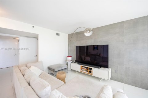 Купить кондоминиум в Майами-Бич, Флорида 3 спальни, 129.13м2, № 2032035 - фото 10