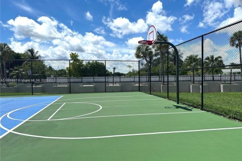 Снять в аренду кондоминиум в Майами, Флорида 1 спальня, 69.12м2, № 1933127 - фото 18