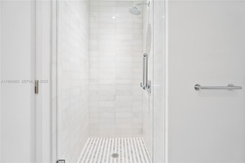 Copropriété à louer à Miami, Floride: 2 chambres, 102.66 m2 № 1983968 - photo 22