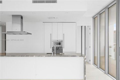 Copropriété à louer à Miami, Floride: 2 chambres, 102.66 m2 № 1983968 - photo 5