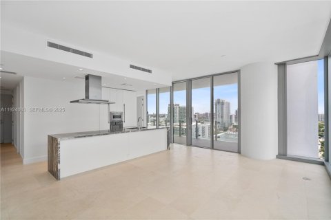 Copropriété à louer à Miami, Floride: 2 chambres, 102.66 m2 № 1983968 - photo 2