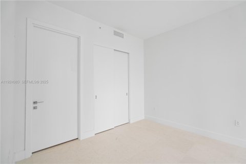 Copropriété à louer à Miami, Floride: 2 chambres, 102.66 m2 № 1983968 - photo 27