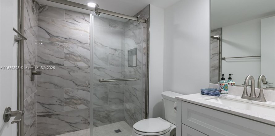 Condo à Deerfield Beach, Floride, 2 chambres  № 2026233