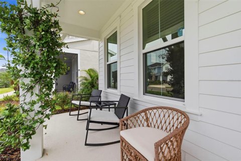Villa ou maison à vendre à Wesley Chapel, Floride: 3 chambres, 194.07 m2 № 2396364 - photo 8