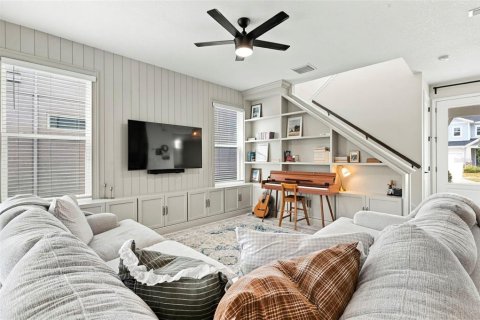 Villa ou maison à vendre à Wesley Chapel, Floride: 3 chambres, 194.07 m2 № 2396364 - photo 3