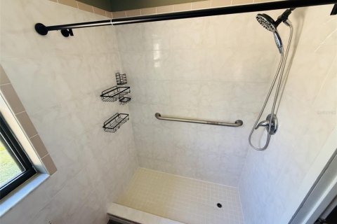 Купить виллу или дом в Зеферхиллс-Норт, Флорида 6 комнат, 139.54м2, № 2299928 - фото 29