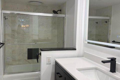 Copropriété à louer à Boca Raton, Floride: 2 chambres, 122.17 m2 № 2387074 - photo 9