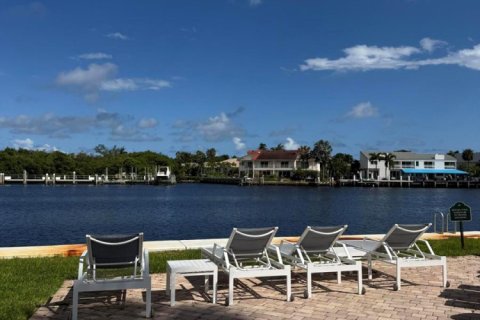 Copropriété à louer à Boca Raton, Floride: 2 chambres, 122.17 m2 № 2387074 - photo 24