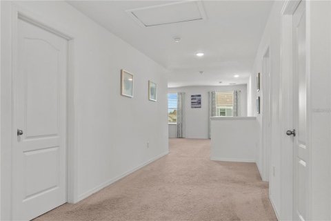 Villa ou maison à vendre à Haines City, Floride: 4 chambres, 301.93 m2 № 2120711 - photo 15