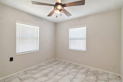 House in Englewood, Florida 3 bedrooms, 141.58 sq.m. № 1732466 - photo 24