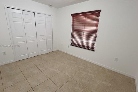 Купить виллу или дом в Майами, Флорида 4 спальни, 278.43м2, № 1957975 - фото 16