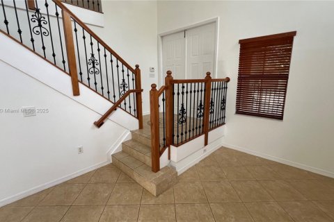 Купить виллу или дом в Майами, Флорида 4 спальни, 278.43м2, № 1957975 - фото 24