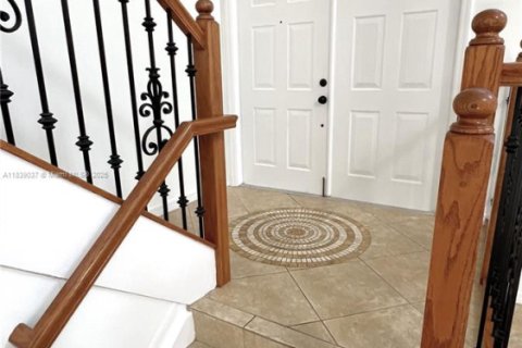 Купить виллу или дом в Майами, Флорида 4 спальни, 278.43м2, № 1957975 - фото 23