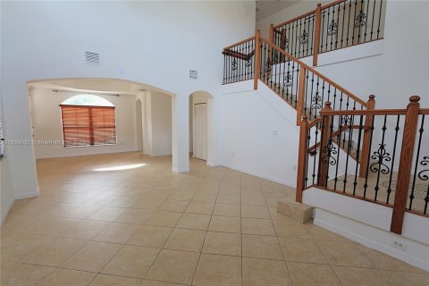 Купить виллу или дом в Майами, Флорида 4 спальни, 278.43м2, № 1957975 - фото 10