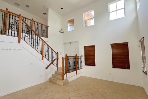 Купить виллу или дом в Майами, Флорида 4 спальни, 278.43м2, № 1957975 - фото 19
