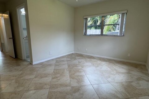 Villa ou maison à vendre à Tamarac, Floride: 3 chambres, 143.16 m2 № 2388449 - photo 16