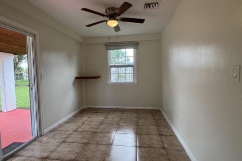 Villa ou maison à vendre à Tamarac, Floride: 3 chambres, 143.16 m2 № 2388449 - photo 25