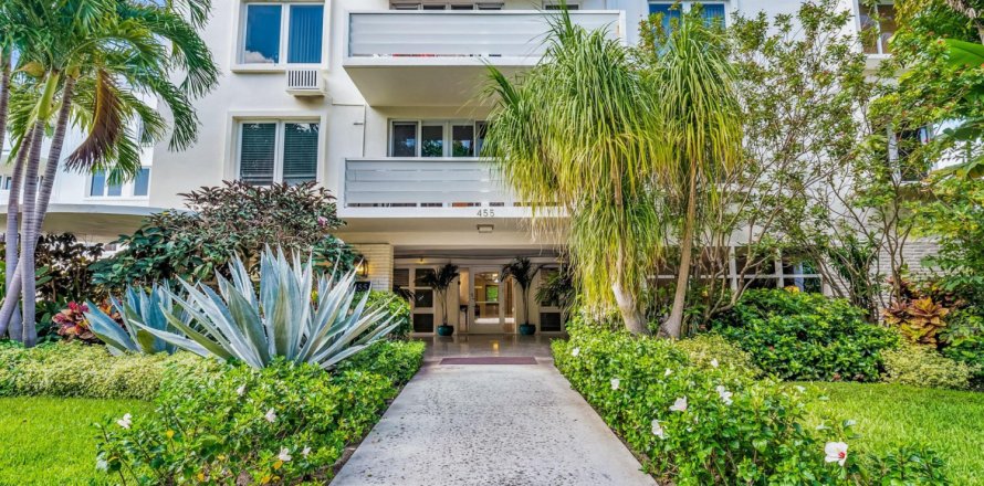 Condominio en Palm Beach, Florida, 2 dormitorios  № 1161828