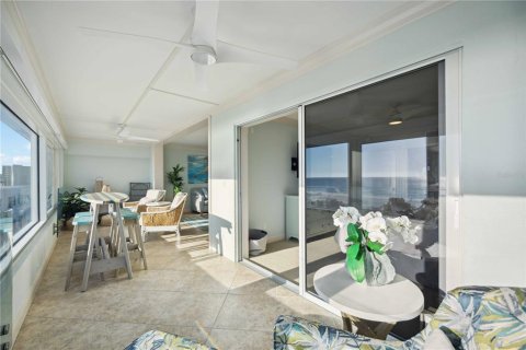 Condo in Sarasota, Florida, 2 bedrooms  № 1559280 - photo 17