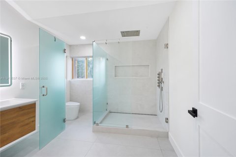 Villa ou maison à vendre à Pembroke Pines, Floride: 4 chambres, 233.46 m2 № 1973871 - photo 21