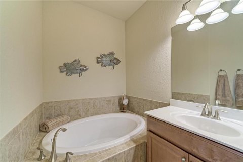Copropriété à vendre à Bradenton, Floride: 3 chambres, 195.84 m2 № 2419306 - photo 29
