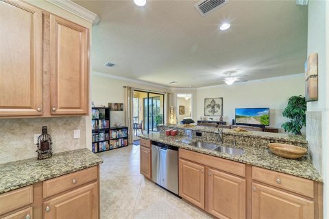 Copropriété à vendre à Bradenton, Floride: 3 chambres, 195.84 m2 № 2419306 - photo 20