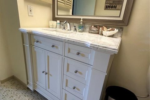 Купить кондоминиум в Ротонда, Флорида 7 комнат, 103.86м2, № 1917789 - фото 14