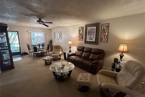 Купить кондоминиум в Ротонда, Флорида 7 комнат, 103.86м2, № 1917789 - фото 28